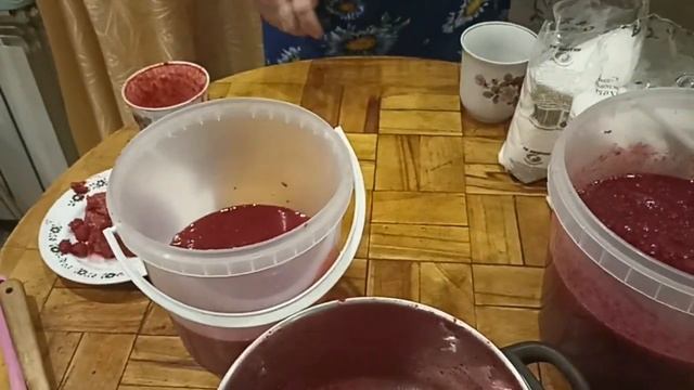 Варенье из малины без варки с косточками и без смотреть онлайн