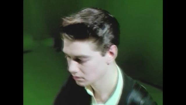 Morrissey - The Last Of The Famous International Playboys (Official Music Video) смотреть онлайн