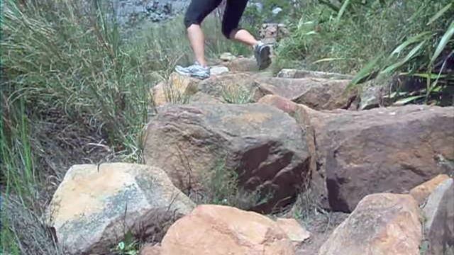 Fast Feet Drill || Functional Movement Skills || Maria Sollon Fitness || Groovy Sweat Productions смотреть онлайн