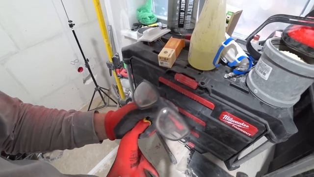 Работа на себя. Тяжело ли быть ЭЛЕКТРИКОМ? Сколько зарабатывает электрик. Электрик. Электромонтаж смотреть онлайн