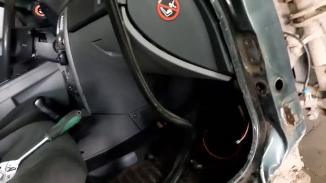 Замена порога. Разобрал приору. Наметил как буду резать порог и стойку. смотреть онлайн
