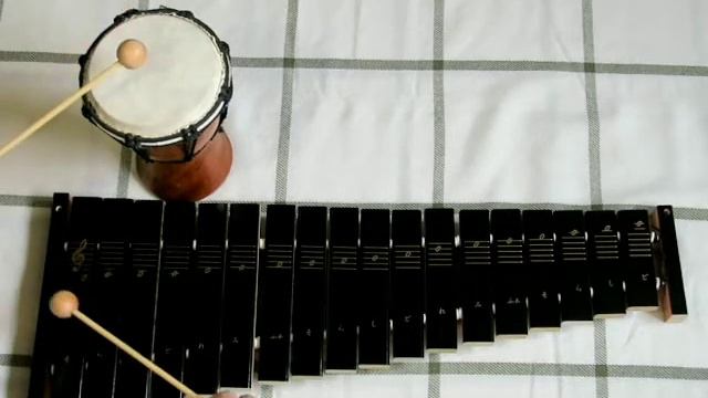 【YAMAHA卓上木琴】幸せなら手をたたこう смотреть онлайн