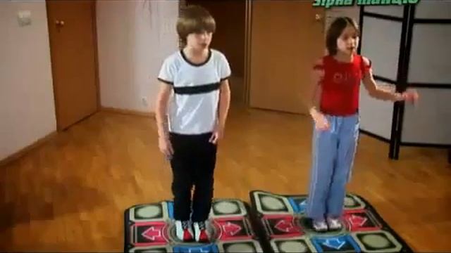 Танцевальный коврик. смотреть онлайн