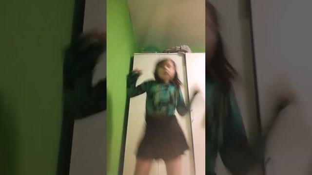 танец придумала сама!! смотреть онлайн