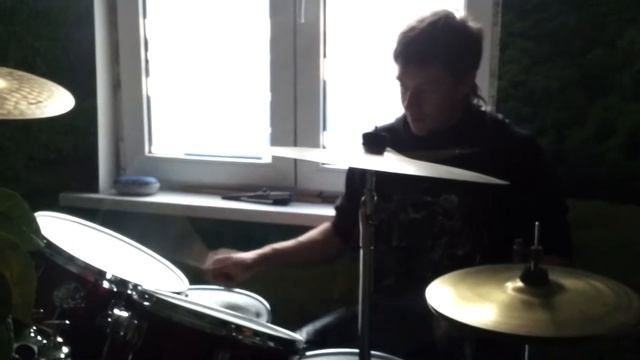 Игра на барабанах. В гостях у димы 2. смотреть онлайн