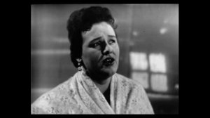 Людмила Зыкина.   Оренбургский пуховый платок.