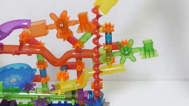 Marble Run ☆ Marble Mania Shockwave + Twister Combo Build & Play смотреть онлайн