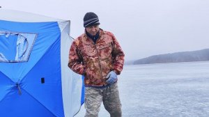 Подлёдная рыбалка на окуня / ЭКО Ферма " Курма" /   Семейный отдых /