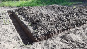 КОПАЮ ФУНДАМЕНТ ПОД БАНЮ ВРУЧНУЮ. Строительство Бани. Фундамент Своими Руками