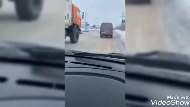Весна, медведи в городе смотреть онлайн