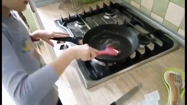 Гренки на завтрак смотреть онлайн