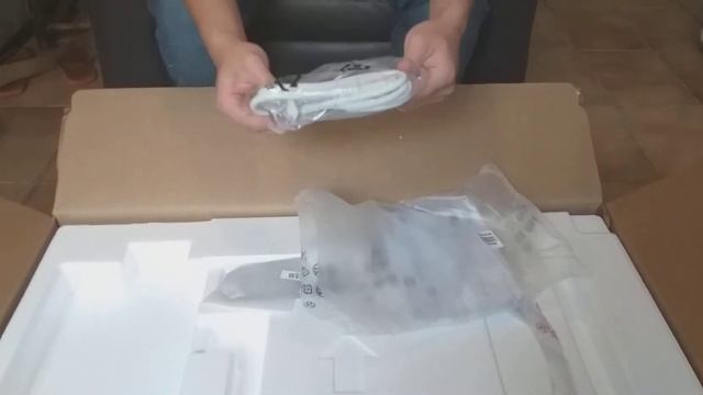 MONITOR LG ULTRAWIDE 29' 29WK600 UNBOXING смотреть онлайн
