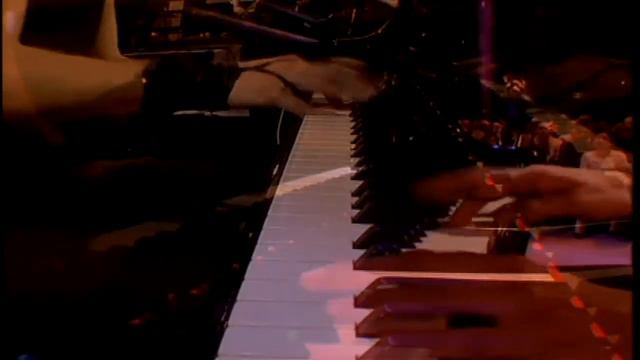 Maksim Mrvica - Croatian Rhapsody (Tonci Huljic). Live in London 2003. смотреть онлайн