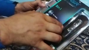 VGR V-102 professional Grooming kit trimmer unboxing video