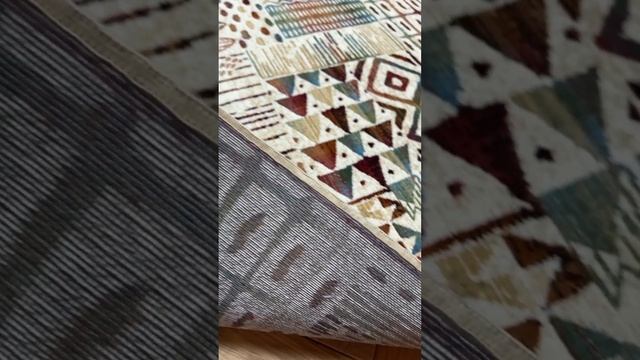 Бельгийский вискозный ковер Grazia RG243-R84 смотреть онлайн