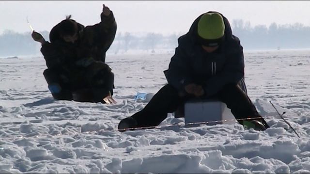 Соревнование на Белом озере смотреть онлайн