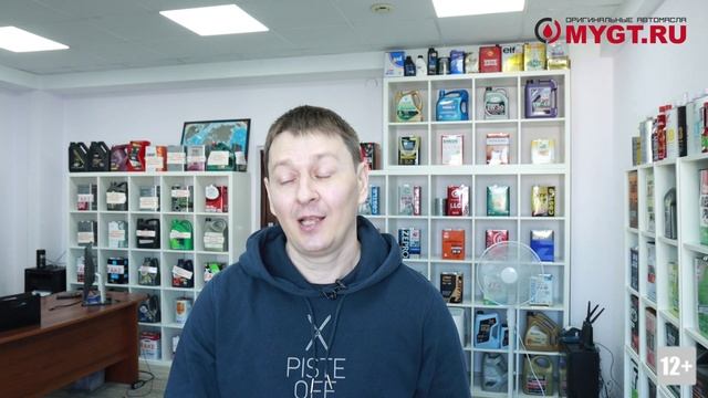 МОЖНО ЛИ СМЕШИВАТЬ МЕЖДУ СОБОЙ РАЗНЫЕ ПО ВЯЗКОСТИ, СОСТАВУ И БРЕНДУ МАСЛА. РАЗБИРАЕМ ЗА 10 МИНУТ.