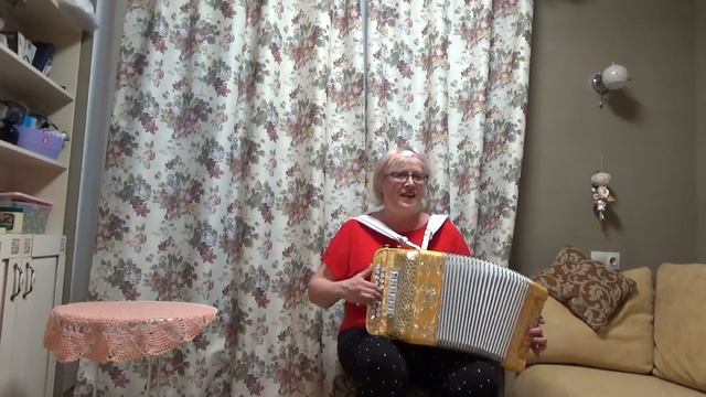 "Каникулы любви" гармонь смотреть онлайн