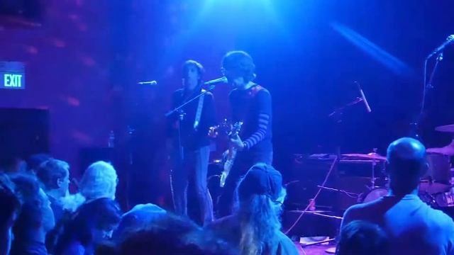 Flamin' Groovies - Jumpin' In the Night (2017 San Francisco) смотреть онлайн