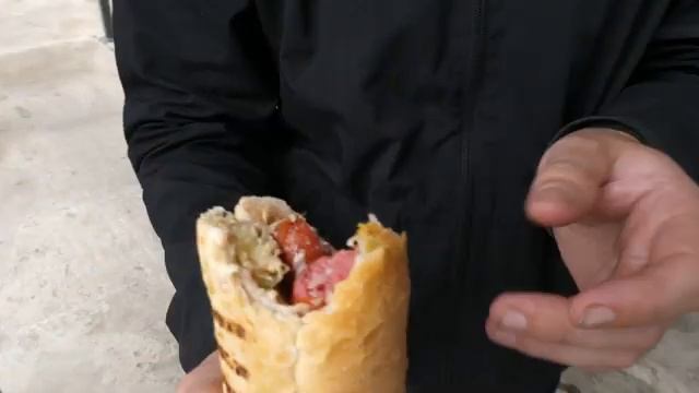 FOOD CRITIC: ХОТ-ДОГ 24 ЧАСА В 2019 ГОДУ I ОБЗОР смотреть онлайн