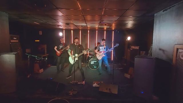 Fake Life (Ижевск) в BARROCK METAL LEGION GIG смотреть онлайн