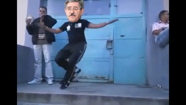 ouyahia danse // أويحيى يرقس смотреть онлайн