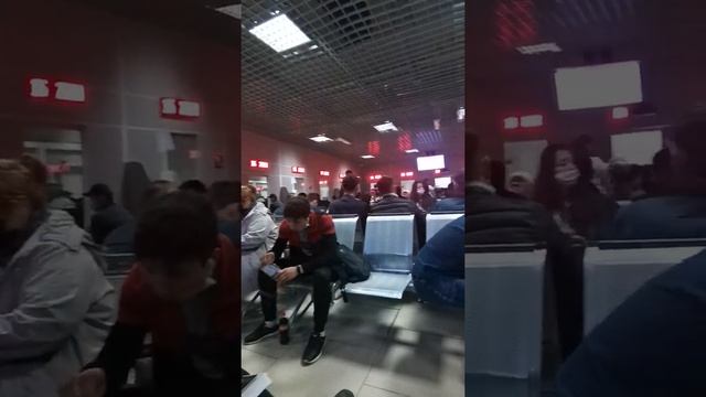 Миграционная служба ФМС Сахарова люди ждёт очередь смотреть онлайн