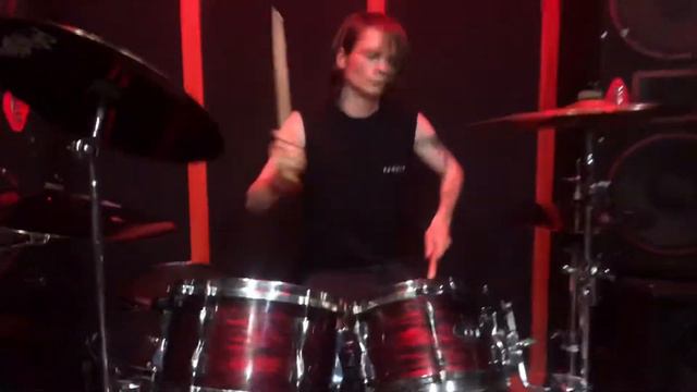 Кис-кис - мелочь (drum cover) смотреть онлайн