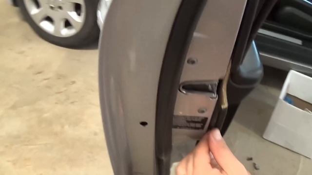 Mercedes W203 Front Door Panel Removal C180 C200 C230 C240 C270 C320 смотреть онлайн