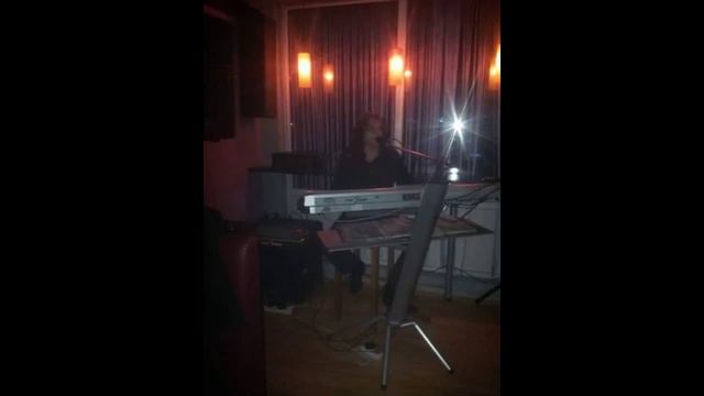 Milan Mandic MANDA - Nadji novu ljubav - Sasa Matic смотреть онлайн