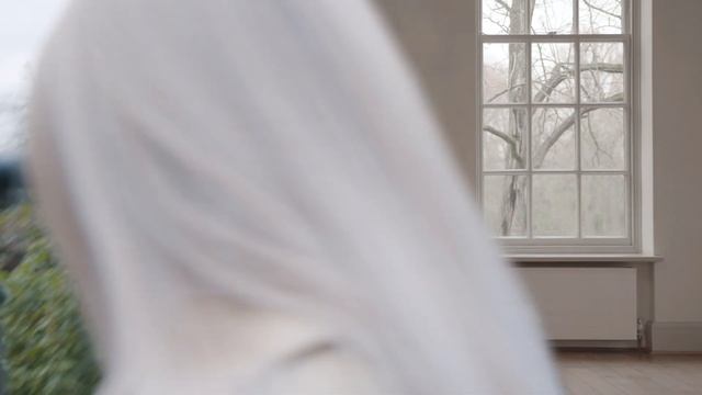 Fashion Shoot - Black Magic 6K Pro with Canon 16-35mm and Sigma 18-35mm смотреть онлайн