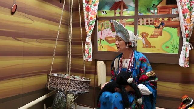Экскурсия в мини-музей "Русская изба" смотреть онлайн