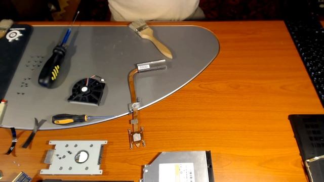 Disassembly Asus K52D K52DR EX032D смотреть онлайн