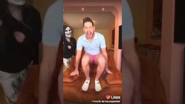 Из лайка посмотрите пожалуйста там смешно 😀😁😂🤣😃😄😅😆😉 смотреть онлайн