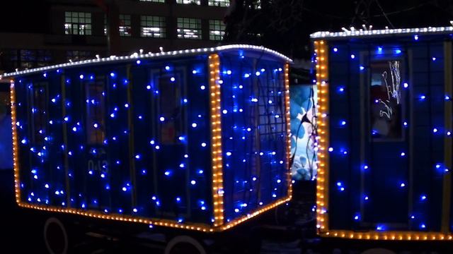 Харьков.Новый год на Привокзальной площади смотреть онлайн