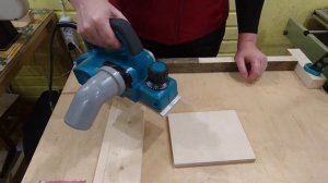 Электрорубанок Makita KP 0800. Более 3-х лет в работе.