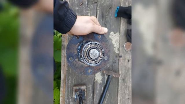 Самодельные ступицы для минитрактора из мотоблока. смотреть онлайн