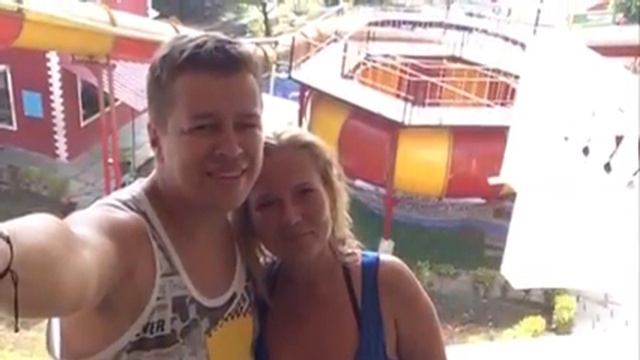 Аквапарк в Гоа, поездка на джипе, рыбный рынок и романтический ужин смотреть онлайн