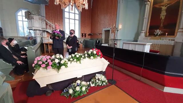 Altti Viljanen, hautajaiset livestream смотреть онлайн