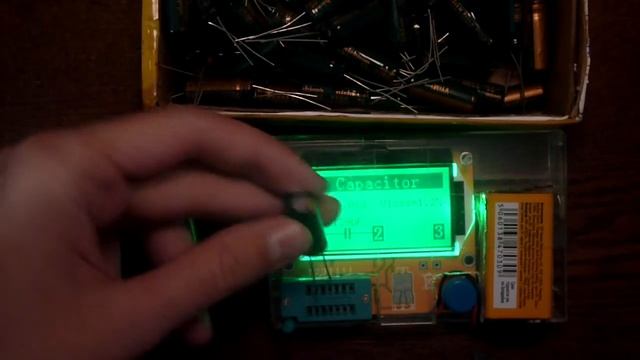 100 штук. Конденсаторы из Китая 2200µF 25V nichicon смотреть онлайн