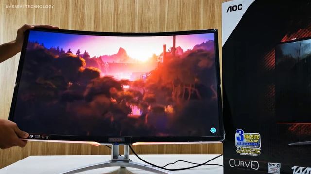 AOC Agon AG322FCX - 31.5“ Curved Gaming Monitor Overview! смотреть онлайн