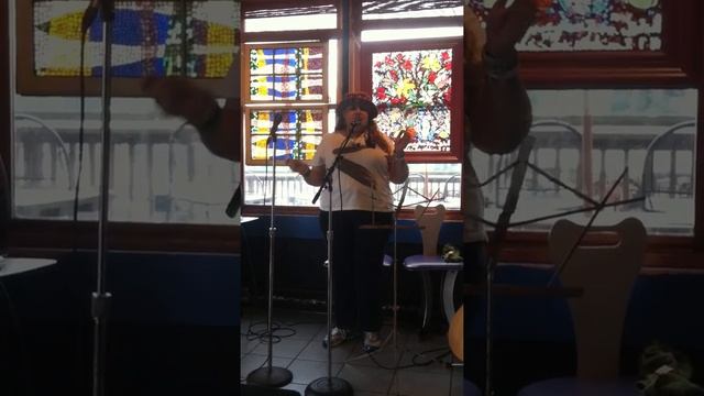 CRAZY LOVE STORY~AngelHeartSong Performing at Java Madness смотреть онлайн