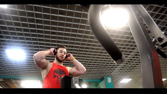 Павел Смирнов. Персональный тренер AGYM г.Тверь смотреть онлайн