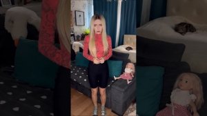 Света и злой Лерой! Дух в кладовке! Часть 2! Страшилки от Светы