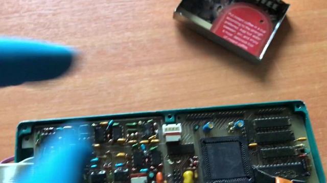 Большое Количество Зеленых КМ и процессор Intel N87C516B 1980 г. в Советских Приборах ПИК-1 ВЕКТОР- смотреть онлайн