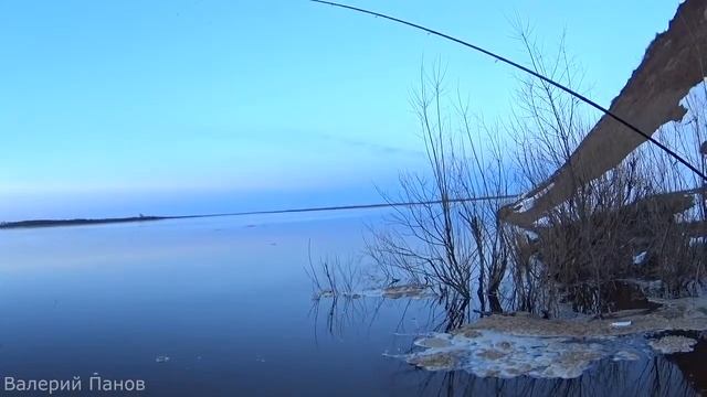 Начало сезона открытой воды на Северной Двине 2018 / Матвей, Тишка, рыбалка на донки смотреть онлайн