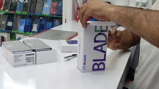 UNBOXING REDMI 10C REDMI 10A ZTE BLADE A51 AND NOKIA 105 #redmi #zte#pakistan смотреть онлайн