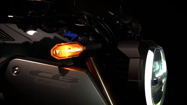B ROLL HONDA CB 650R 2023 смотреть онлайн