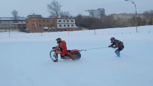 Тренировка, мотодром, Новосибирск (01.02.2017) - Андрей Черепанов, Виталий Слободинюк (коньки).... смотреть онлайн