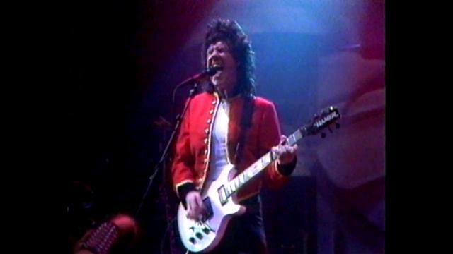 Phil Lynott & Gary Moore - Out In The Fields, ECT 10.05.85 смотреть онлайн